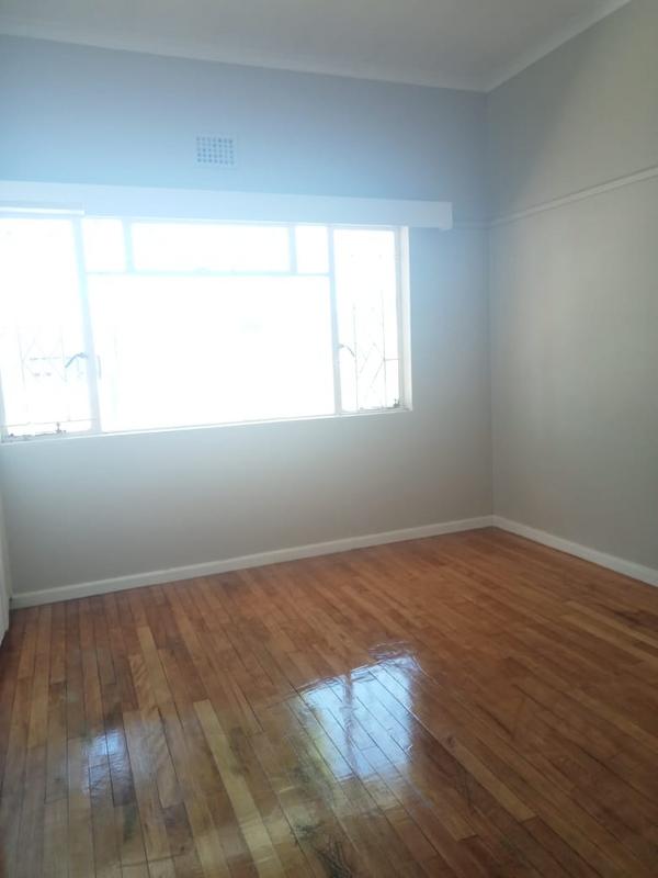 To Let 4 Bedroom Property for Rent in Goodwood Central Western Cape